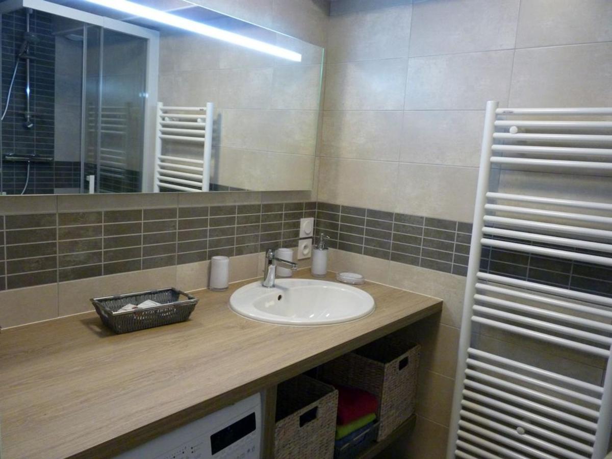 Studio Renove A 20M De La Plage A Le Palais, Bien Equipe - Fr-1-418-73 Exteriör bild